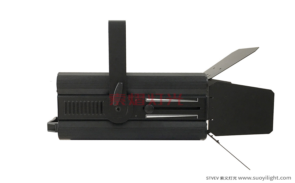 The-Netherlands200W LED Thread Zoom Spot Light