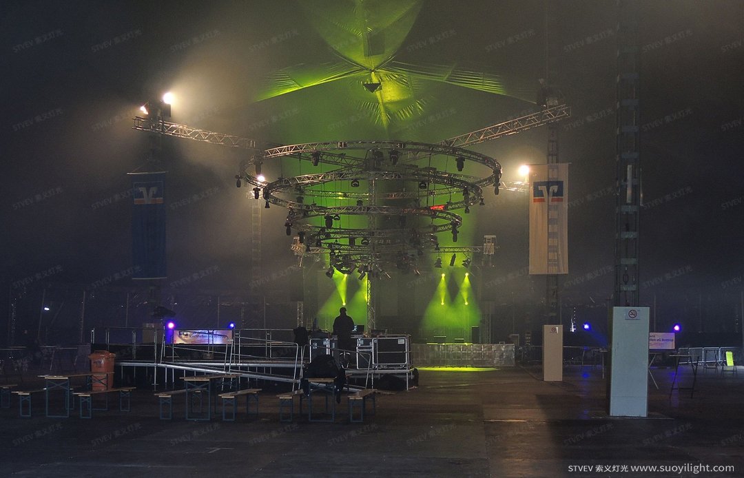 The-NetherlandsGladbeck 搭建舞台